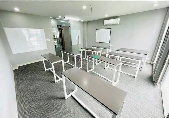 Cho Thuê Nhà Hẻm Xe Tải Vip – 666/ Đường 3/2, Phường 14, Quận 10