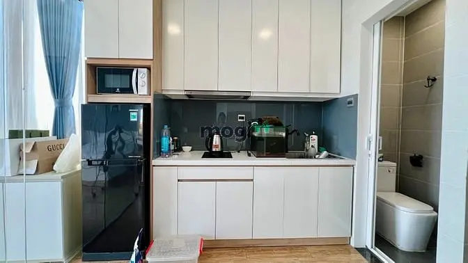 Chdv Có Ban Công Ánh Sáng Tự Nhiên - Chỉ Tính Điện Nước