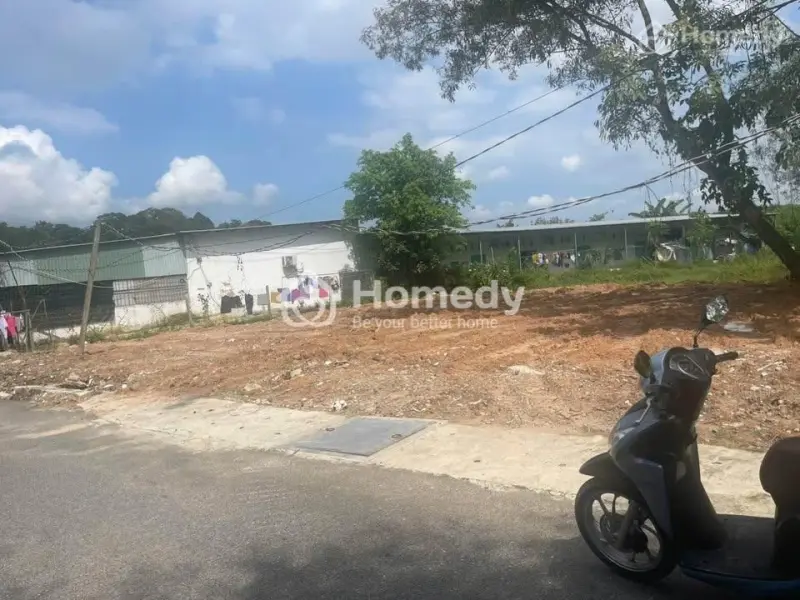 Chú Năm Sắp Qua Nước Ngoài Cần Bán Lô Đất Mặt Tiền Đường Huyện 270M2