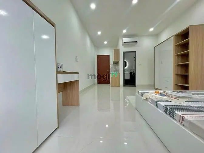 Cho Thuê Căn Studio/ Ban Công/Máy Giặt Riêng Ngay Sân Bay Tân Sơn Nhất