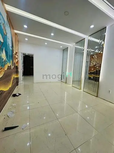 Cho Thuê Nhà Mặt Tiền Trần Hưng Đạo, Nct, Quận 1 -