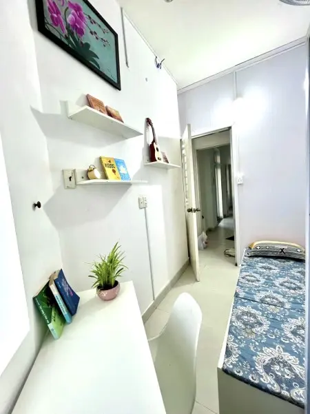Ql13 Phòng Full Nội Thất Ban Công Máy Lạnh Đối Diện Vạn Phúc City Gần Đại Học Luật