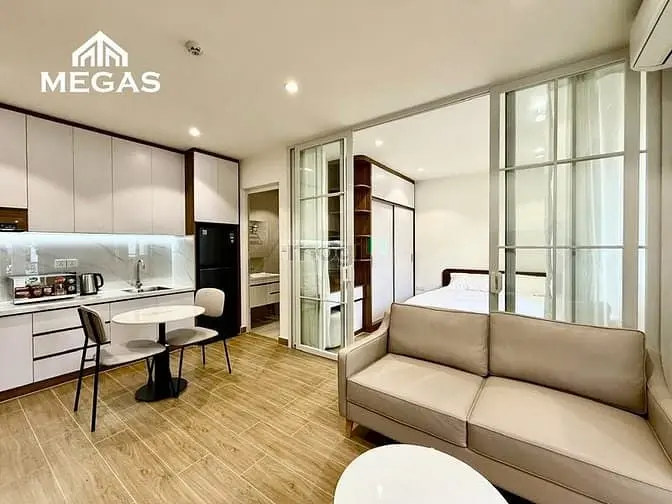 Căn Hộ 1 Phòng Ngủ Rộng 45M2 Full Nội Thất - Ban Công Thoáng Mát (Mới)