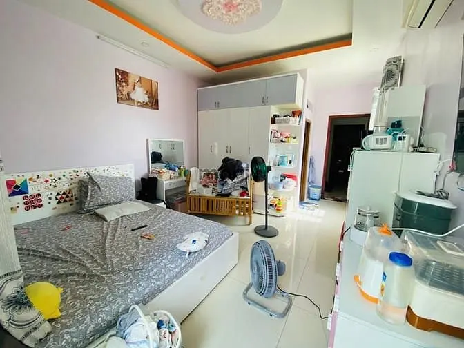 Nhà 1 Trệt 2 Lầu, Dt 99M2 Ngang 5M,Hẻm 145 Đỗ Xuân Hợp, Phước Long B