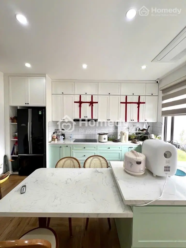 Cực Hiếm Nhà Phố Kim Ngưu 42M2 Thang Máy Ô Tô 15M Mặt Tiền Siêu Đẹp 4.2 Nở Hậu Hơn 13 Tỷ