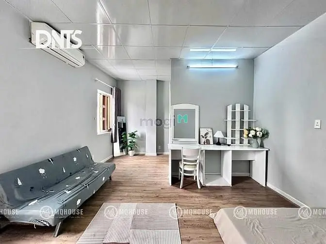 Cho Thuê Phòng Quận 1 Gần Nowzone, Đầy Đủ Nội Thất, Thang Máy,Cửa Sổ