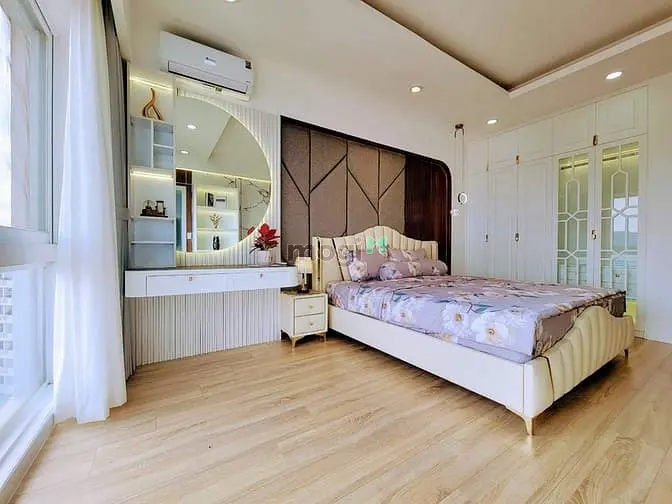 Bán Căn Hộ Mỹ Phát, Trung Tâm Phú Mỹ Hưng 130M2 3Pn View Sông