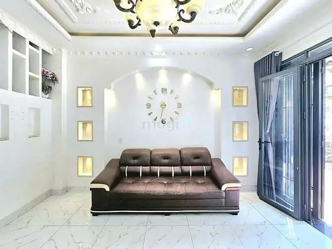 Hot Hot! Nhà 2 Lầu Hẻm Xe Hơi 1806 Huỳnh Tấn Phát, Thị Trấn Nhà Bè