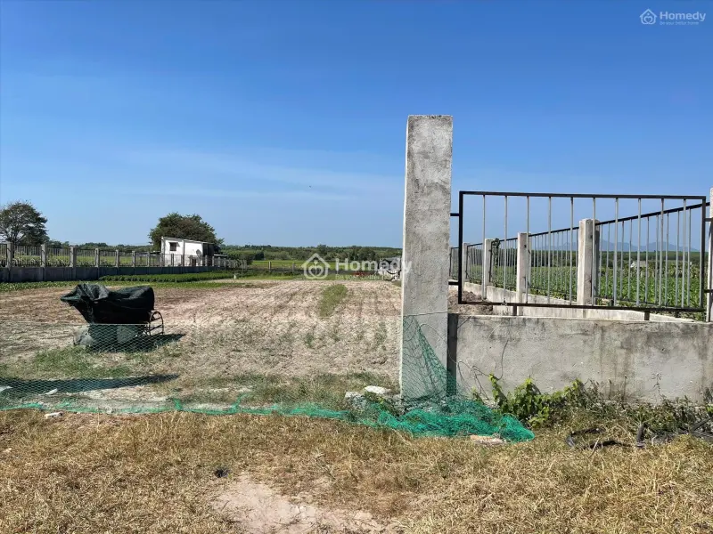 Bán 1000M2 Đất Lô 2 Nguyễn Minh Châu - Tân Tiến - Lagi Giá Rẻ 1.5Tr/M2