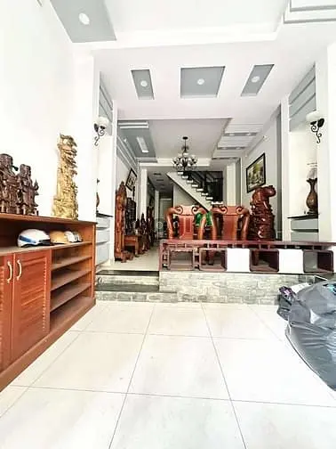 Giáp Quận 10 - Xe Hơi Vào Nhà - 71M2 4 Tầng Chỉ 8.99 Tỷ Thương Lượng