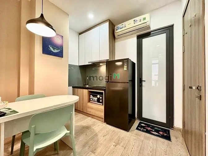 🎉Căn Hộ Cho Thuê 1Pn 35M2, Ban Công Lớn, Gần Ngã Tư Hàng Xanh, Uef