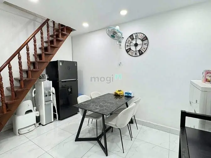 6063635 ảnh đại diện 1