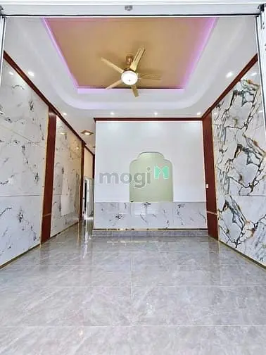Nhà Cấp 4 Ngộp Cần Bán Gấp - Shr - Hẻm Rộng Rãi Thoáng Mát