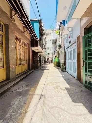 [Quận 3] Bán Nhà Mới 4 Tầng Gần Vòng Xoay Lý Thái Tổ Giá Chỉ Hơn 6 Tỷ