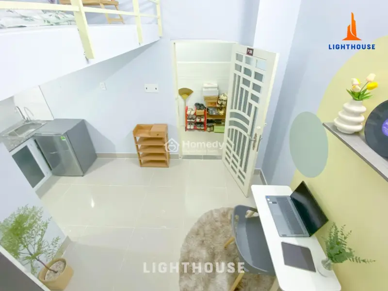 Phòng Có Gác Cửa Sổ Thoáng Sẵn Nội Thất Gần Phạm Văn Đồng