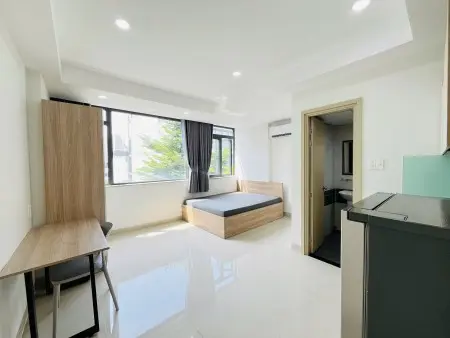Căn Studio Full Nội Thất Có Cửa Sổ Lớn Ngay Gần Nguyễn Thị Thập Quận 7