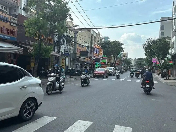 Nhà Hẻm Thông Lê Thị Hồng Ngang 4.5M 86M2 3 Lầu Ở & Kd Ngay Chợ 14 Tỷ