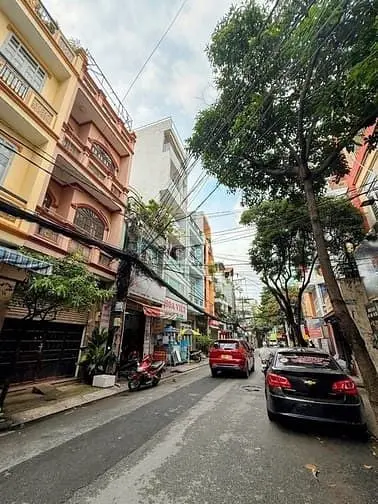 Nhà Nát Hoàng Hoa Thám Tân Bình Ngay Nhà Ga T3 4.5M X 22M