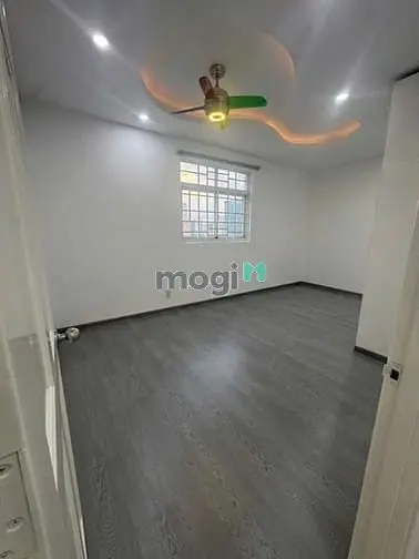 Bán Chung Cư H2 - 92M2 2Pn 2Wc - Giá 5,5 Tỷ ( Đã Có Sổ )
