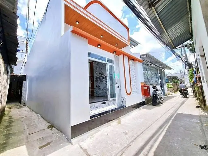Nhà Cấp 4 Ngộp Cần Bán Gấp - Shr - Hẻm Rộng Rãi Thoáng Mát