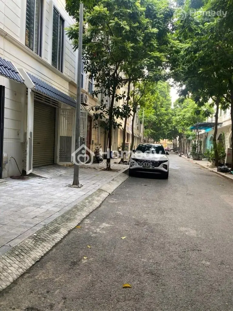 Chính Chủ Bán Nhà Tại Kđt Đô Nghĩa Vỉa Hè Kd Ô Tô Tránh