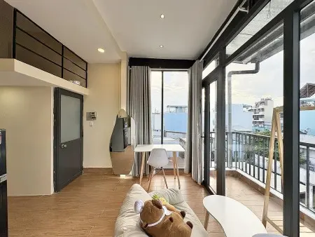 Duplex Chill Chill, Tiện Nghi Đầy Đủ, View Cịn Xò