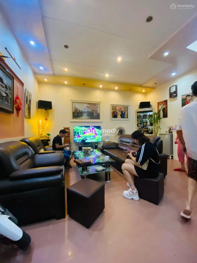 6063731 ảnh đại diện 1