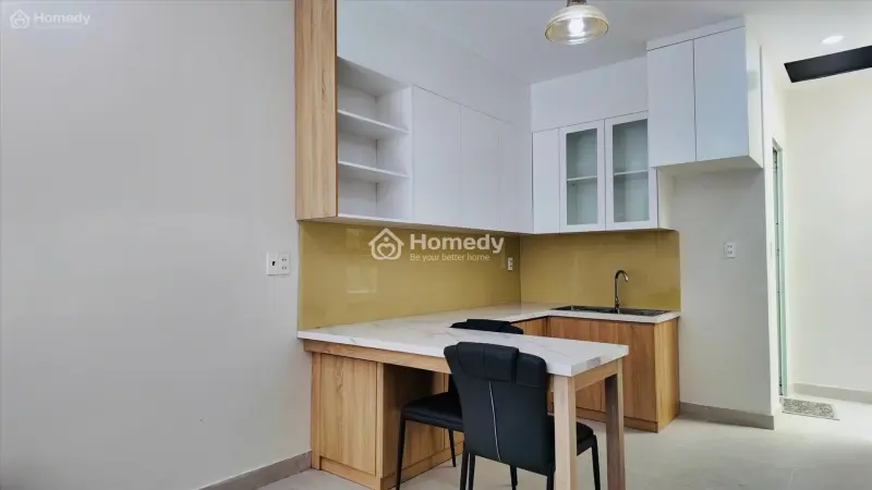 Nhà 1 Trệt 1 Lầu Thiết Kế Hiện Đại, Có Sân Trước Và Giếng Trời Sau, Thoáng Sáng Cả Ngày