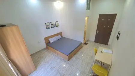 Cho Thuê Phòng Trọ Đẹp Cửa Sổ & Ban Công Thoáng – Đường Võ Văn Kiệt, Gần Cầu Ông Lãnh, Quận 1