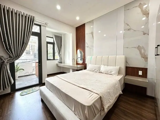 6063811 ảnh đại diện 1