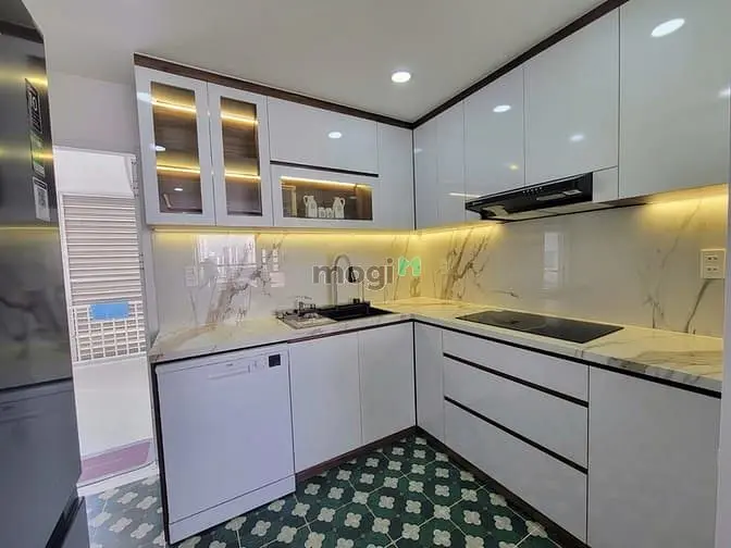 Bán Căn Hộ Mỹ Phát, Trung Tâm Phú Mỹ Hưng 130M2 3Pn View Sông
