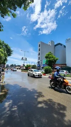 Bán Nhà 230 Vạn Phúc, Hà Đông, Giá: 40 Tỷ, 7 Tầng, Dt: 80M2, Mt: 8M