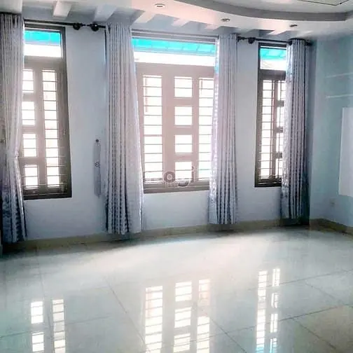 Nhà Mới Trống, (5.3X12M 2L 4Pn 3Wc), 730/2A Hồng Bàng_P.1_Q.11