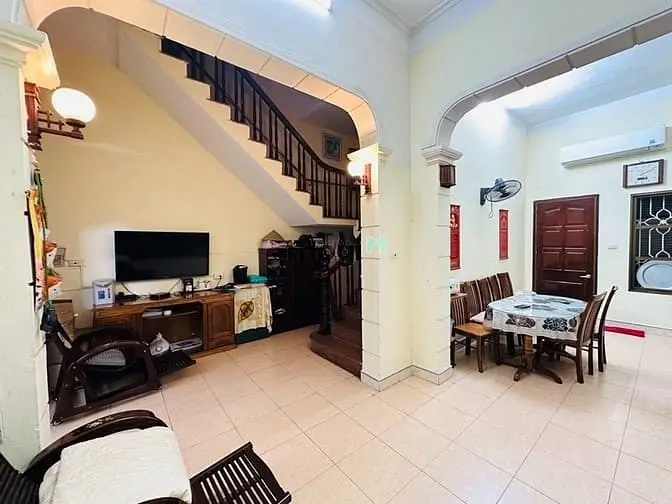 6063628 ảnh đại diện 1