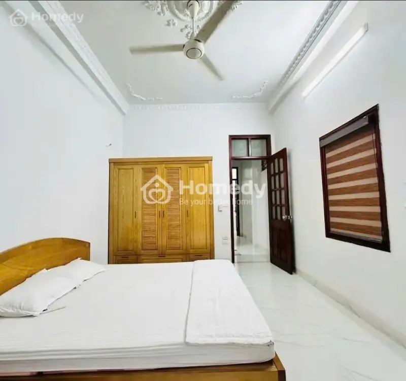 Bán Gấp Nhà Cầu Giấy, 52M2 Ngõ Ô Tô, Phân Lô Ô Tô, Giá Thiện Chí, Giá 290 Tr Vnd/M2