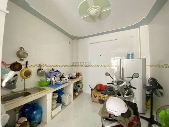6064118 ảnh đại diện 1