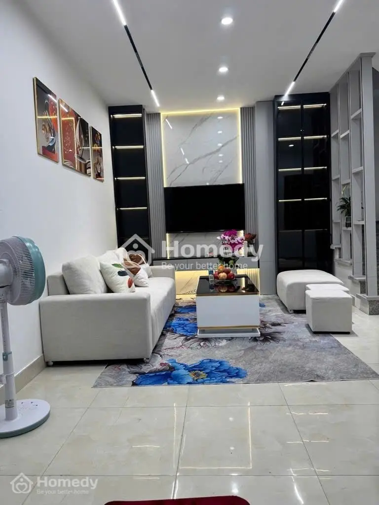 6064013 ảnh đại diện 1
