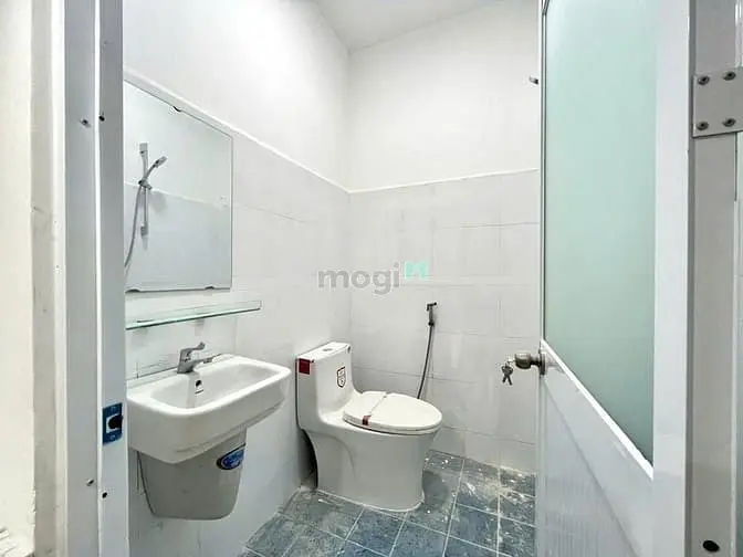 Tin Nóng Tân Bình: Căn Duplex Gác Lửng Mới Kính Coong!