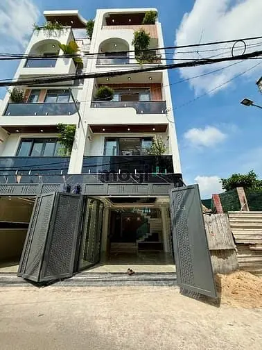 Nhà Đường Thông Thất Nhất, Dt:4X13M, Lửng, 3Lầu, 4Pn, Gara Ô Tô, S.thg