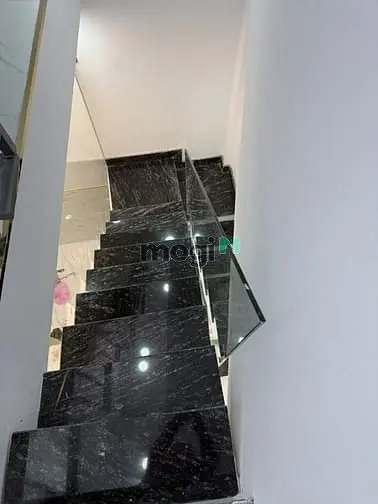 Chỉ 2.65 Tỷ – Nhà 2 Tầng Hẻm Thông Chiến Lược – 24M² – 2Pn – Sổ Riêng