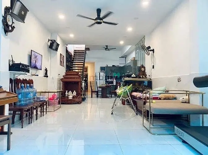 6064117 ảnh đại diện 1