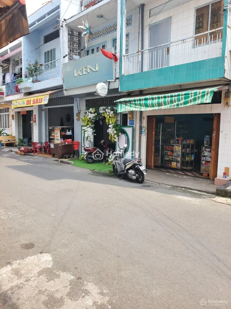 Bán Gấp Nhà Mặt Tiền Hẻm 427 Minh Phụng Quận 11
