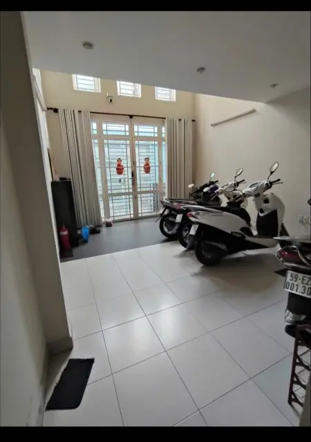 Phòng Trọ Nữ An Ninh, Yên Tĩnh, Sạch Đẹp – Có Bếp & Toilet Riêng, Gần Chợ Bà Chiểu