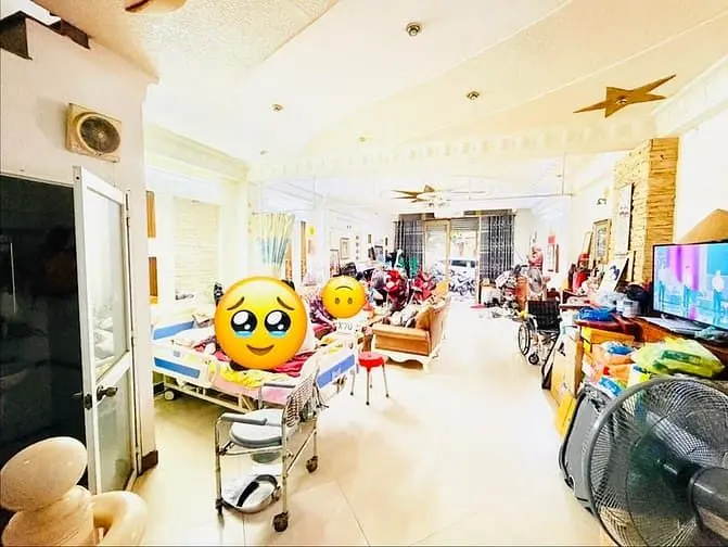 Bán Nhà Mt Đường Hoa Sữa Q.phú Nhuận - 5,5M X 12M - Giá 23 Tỉ