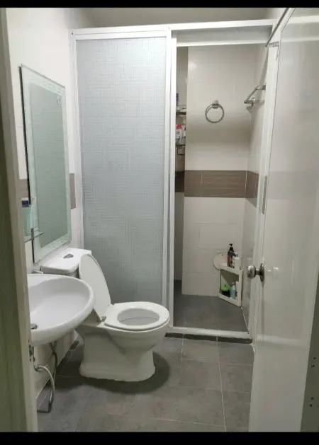 Phòng Trọ Nữ An Ninh, Yên Tĩnh, Sạch Đẹp – Có Bếp & Toilet Riêng, Gần Chợ Bà Chiểu
