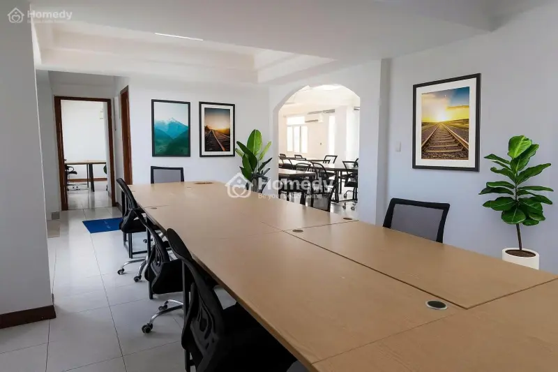 Văn Phòng Cho Thuê Diện Tích 160M2 Mặt Tiền Đường Lý Chính Thắng Q3
