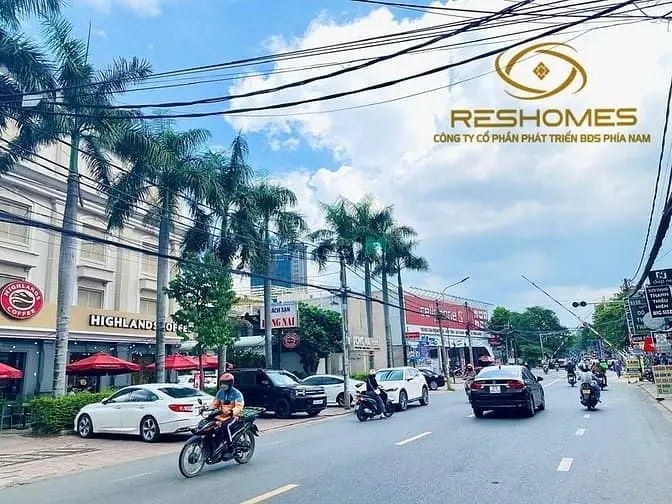Cho Thuê Nhà Mới Xây 1T4L Có Thang Máy Đường Phạm Văn Thuận