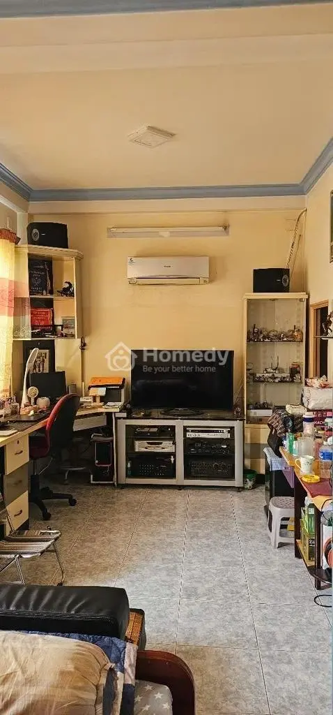 Mặt Tiền Kinh Doanh Cực Đỉnh Ngay Chợ Thủ Đức 4 Tầng Chỉ 8,9 Tỷ
