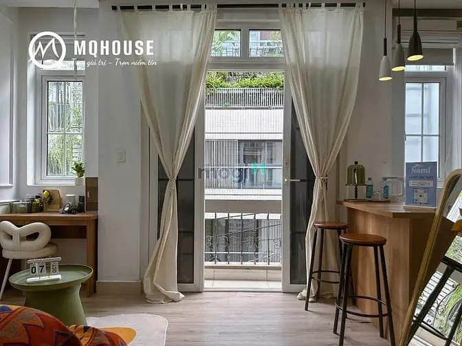 Căn Hộ 45M2 Nhà Mới Ban Công Gần Ga Sài Gòn Viettel Tower Q3 Giáp Q10