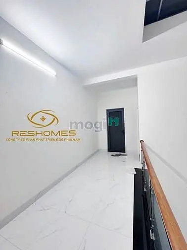6064366 ảnh đại diện 1